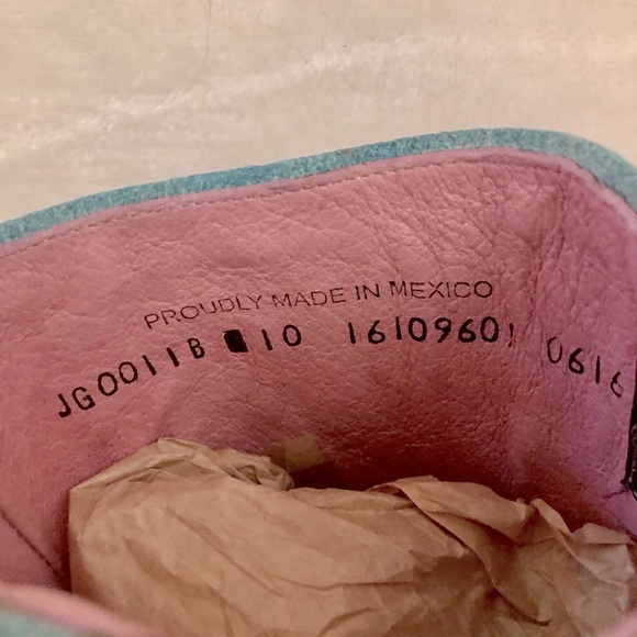 Junk Gypsy Wanderlust Boots - Picture 8 of 10